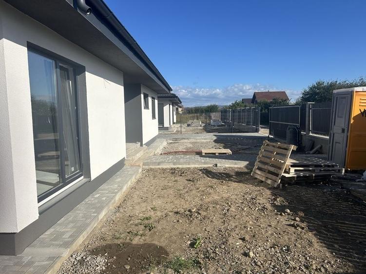 Casă cu 4 camere în Hărman
