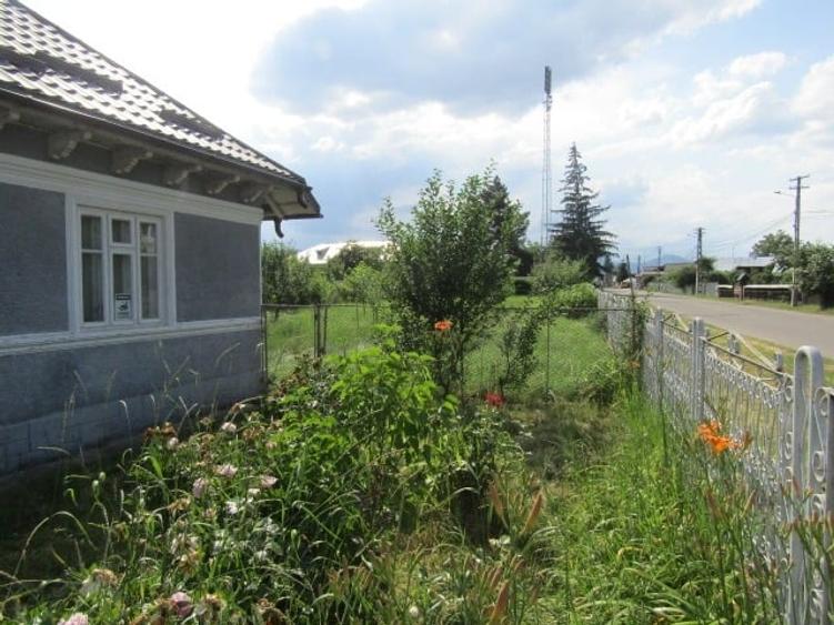Casă individuală cu 5 camere cu Garaj în Săvinești
