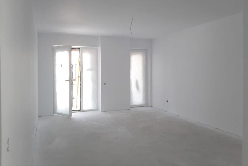 Brasov Apartament 3 camere 82 mp + 2 terase de 24 mp zona rezidentiala aerisita - 9