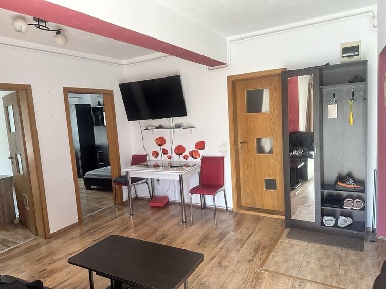 [Proprietar] Inchiriez apartament cu 2 dormitoare, Edgar Quinet, etaj 1 - 7