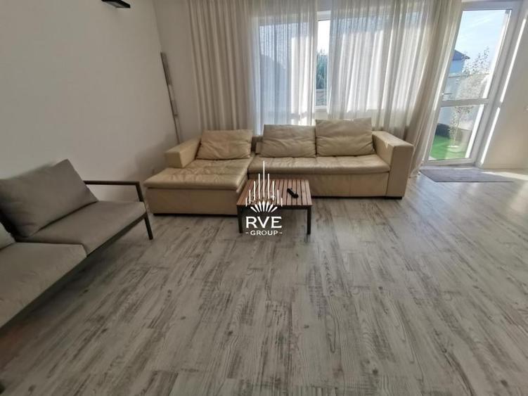 Casă cu 3 camere cu Canalizare în Periferie