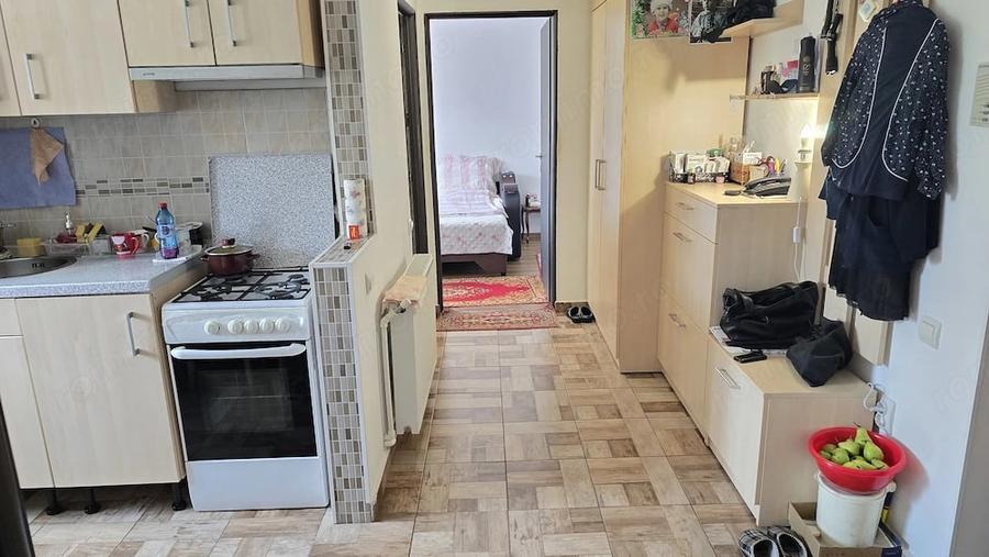 Apartament cu 2 camere decomandat în Piața Centrală