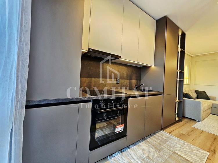 Apartament cu 2 camere semidecomandat, mobilat în Florești