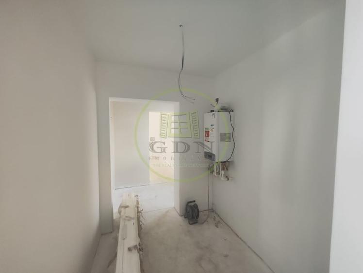 Casă individuală cu 4 camere cu Canalizare în Podari