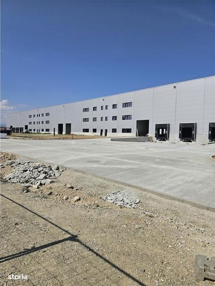 Spațiu comercial, de 1,770 mp, în Vest