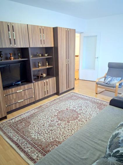 Apartament cu 2 camere decomandat în Mărăști