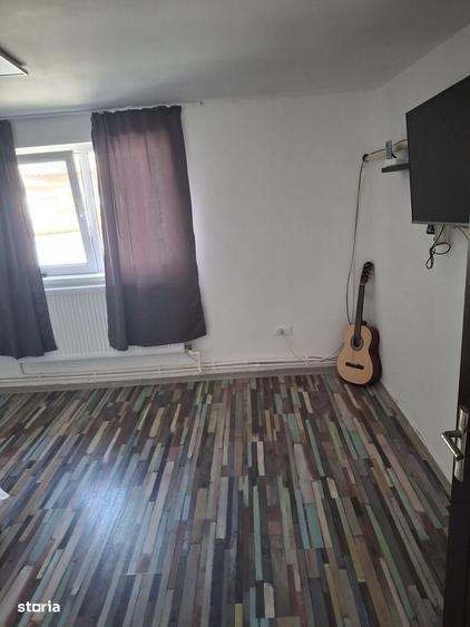 Casă cu 3 camere în Arsa