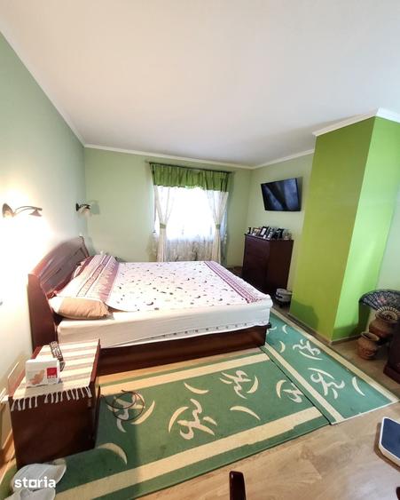 Casă cu Teren 800 Mp în Gherăiești