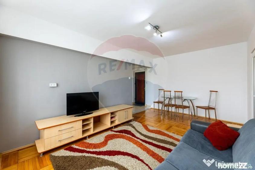Apartament cu 2 camere de inchiriat - zona Ultracentrala - 2
