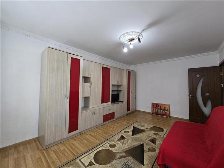 Apartament cu 2 camere decomandat în Nord