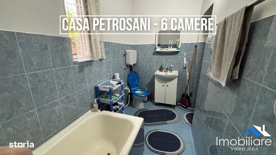 Casă cu 4 camere în Petrila