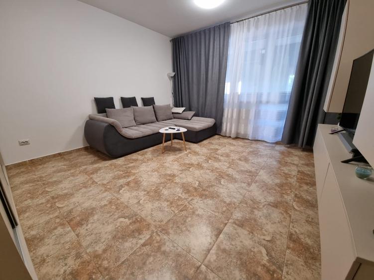 Apartament cu 2 camere decomandat, mobilat în Central — fotografia 3
