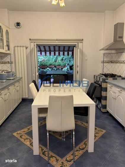 Casă cu 4 camere în Domenii