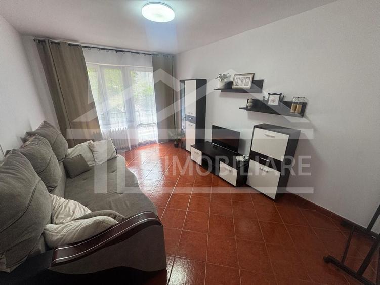 Apartament cu 2 camere decomandat în Tudor