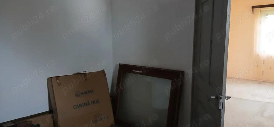 Casă cu 3 camere cu Teren 3222 Mp în Bretea Mureșană