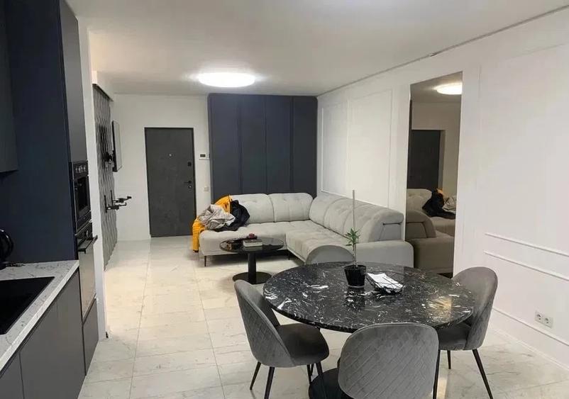 Apartament cu 2 camere semidecomandat, mobilat în Borhanci