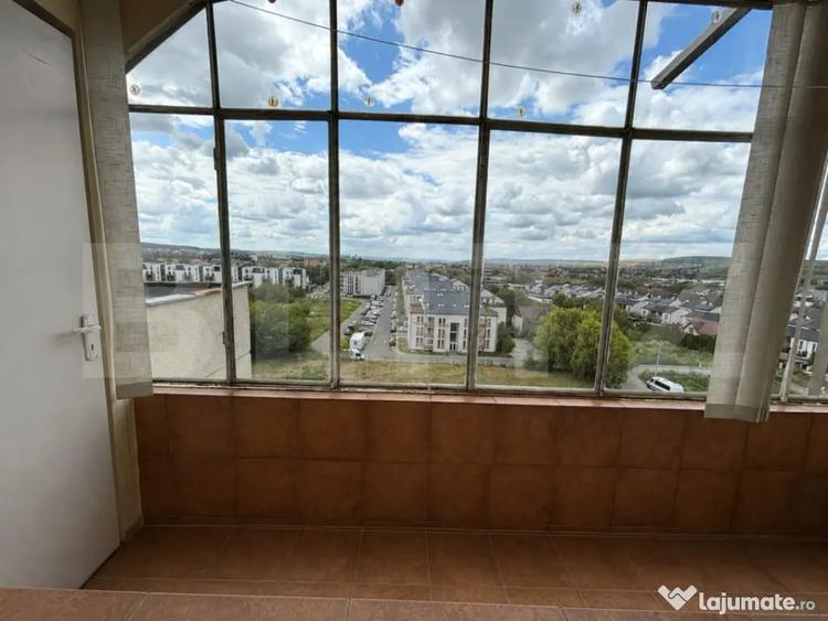 Apartament cu 3 camere decomandat în Unirii