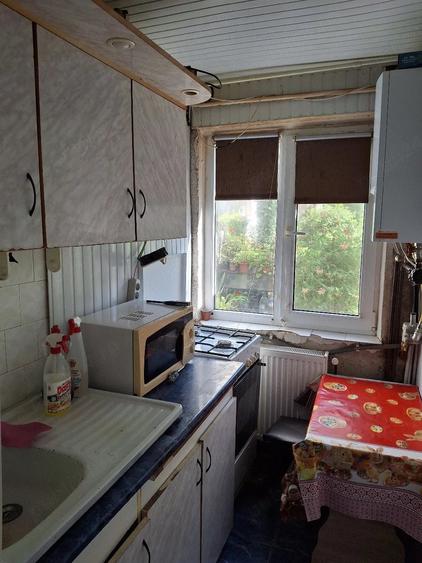 Apartament cu 2 camere semidecomandat în George Enescu