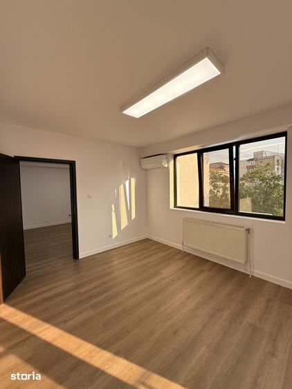 Spațiu comercial, de 38 mp, în Ultracentral