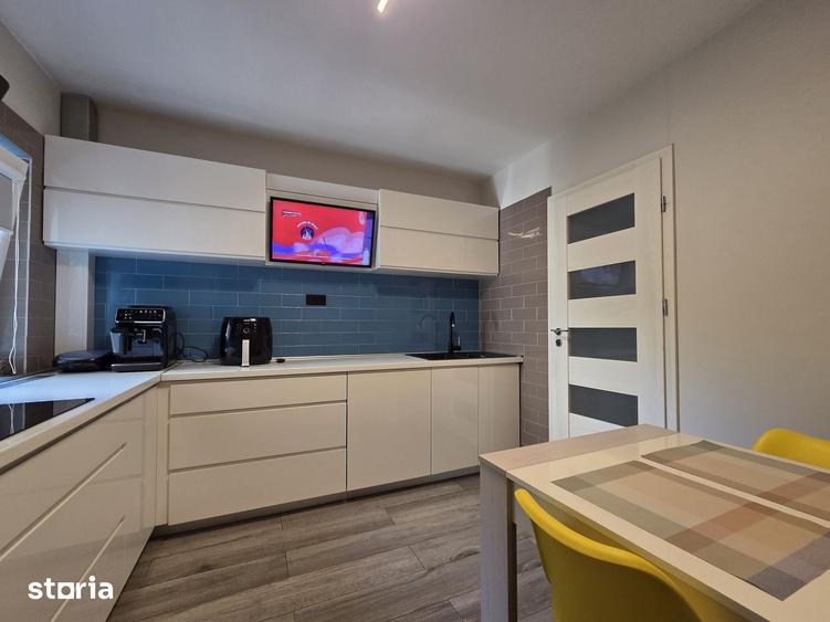 Apartament cu 4 camere în Rahova
