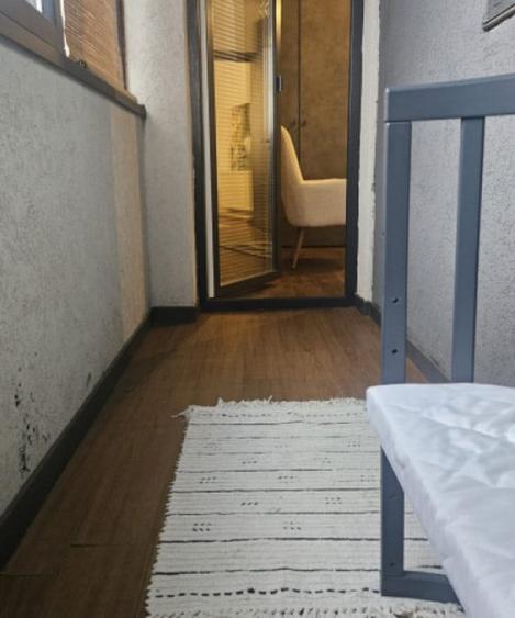 Apartament cu 3 camere semidecomandat în Florești — fotografia 2