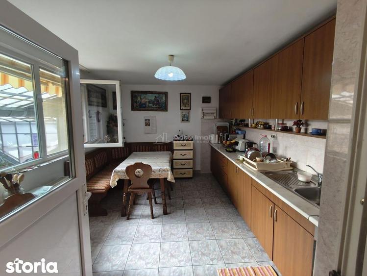 Casă cu 4 camere cu Canalizare în Lendt