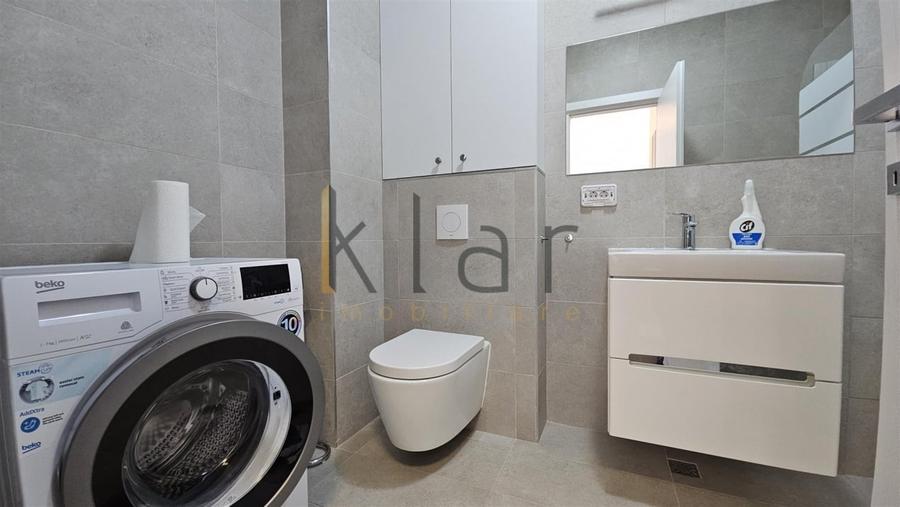 Apartament cu 2 camere semidecomandat, mobilat în Central