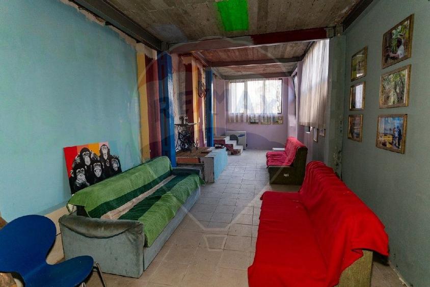 Spațiu comercial, de 150 mp, în Est