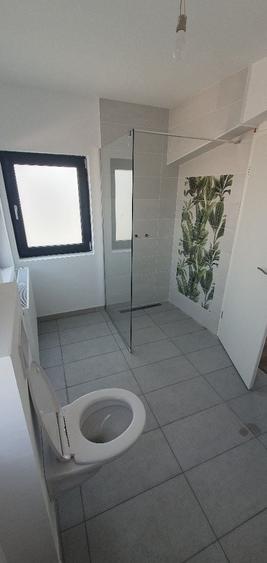Spațiu comercial, de 144 mp, în Ghiroda