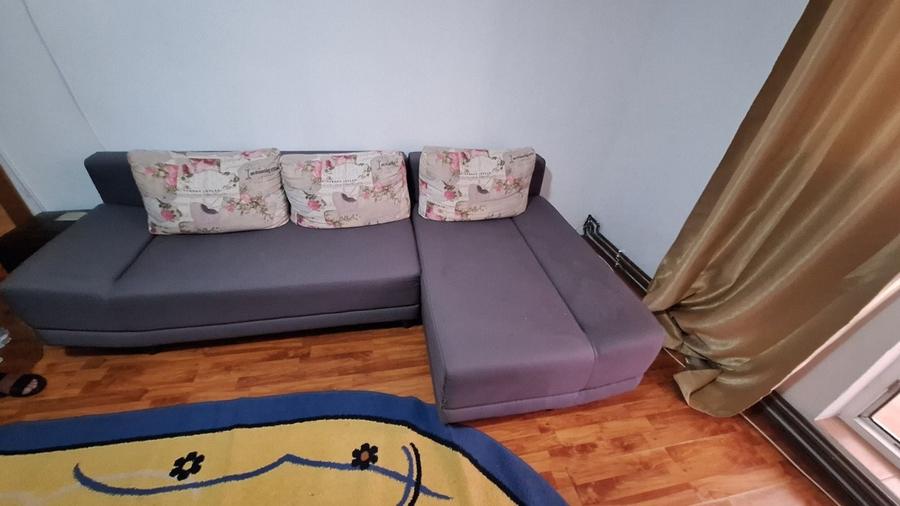 Apartament cu 2 camere semidecomandat în Micro 11