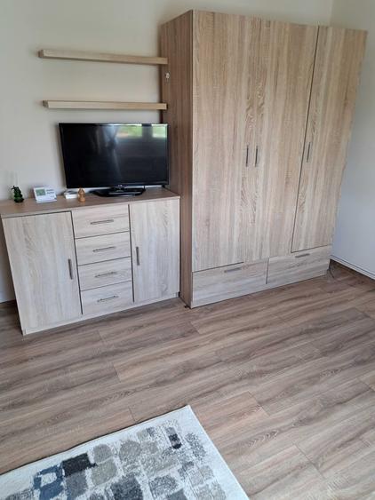 Garsonieră decomandată în Tudor