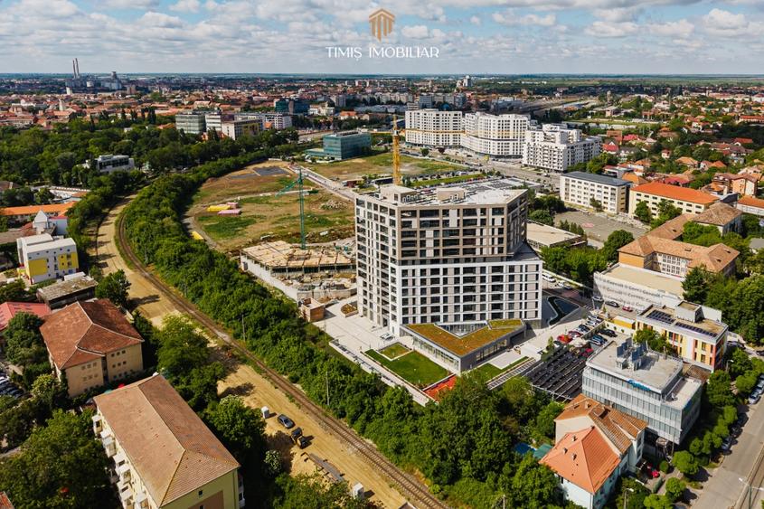 Spațiu comercial, de 53.599998474121 mp, în Central