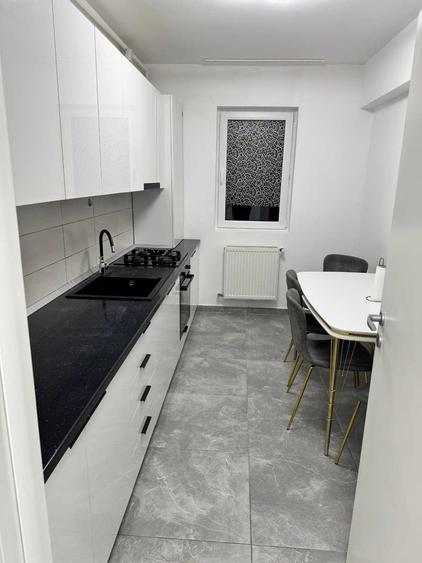 Apartament cu 2 camere decomandat în Dobroești