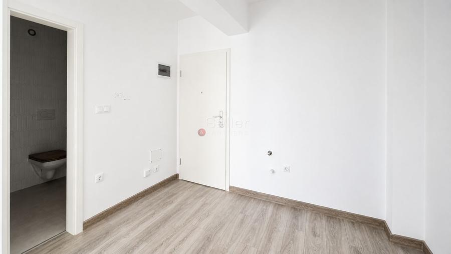 Garsonieră decomandată în Avantgarden