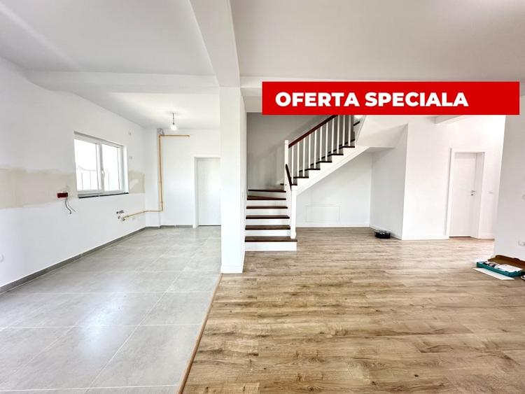 Duplex cu 5 camere cu Canalizare în Giarmata