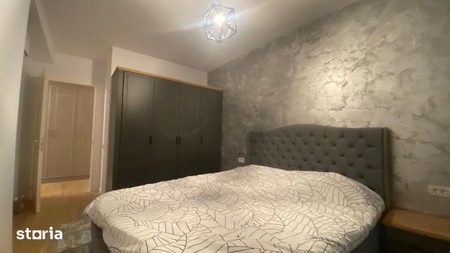 Apartament cu 2 camere, mobilat în Regie