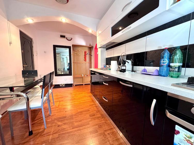 Apartament 2 camere, etaj 2/4, Renovat si mobilat, Nord - Scoala Mihai Dragan - 4
