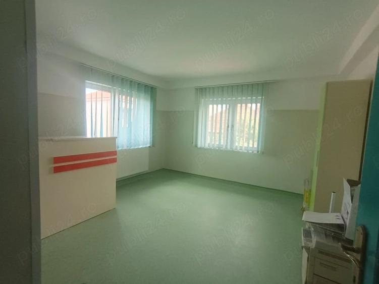 Spațiu comercial, de 100 mp, în Aradul Nou