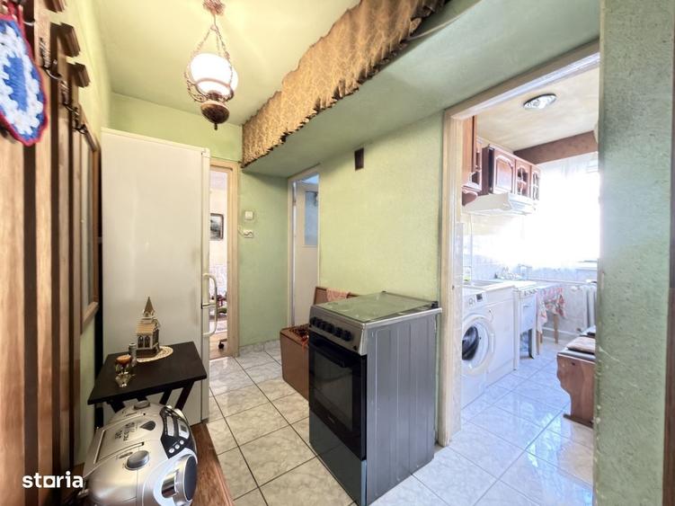 Apartament cu 3 camere nedecomandat în Dacia — fotografia 1