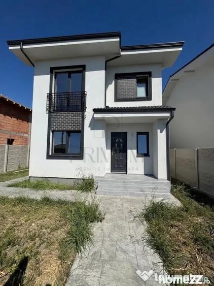 Casă cu 4 camere cu Teren 310 Mp în Central