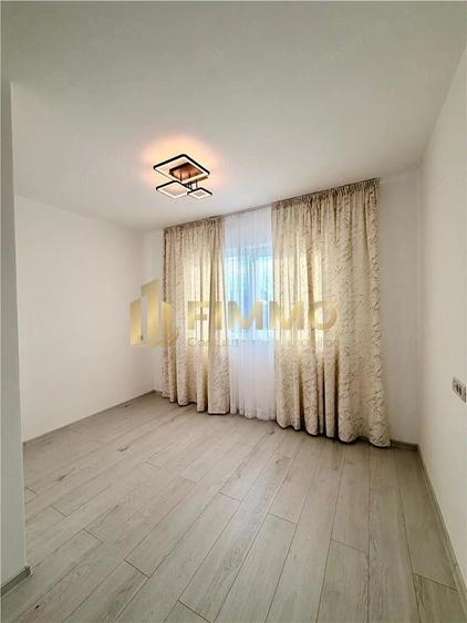 Casă cu 4 camere cu Teren 350 Mp în Poieni-Suceava
