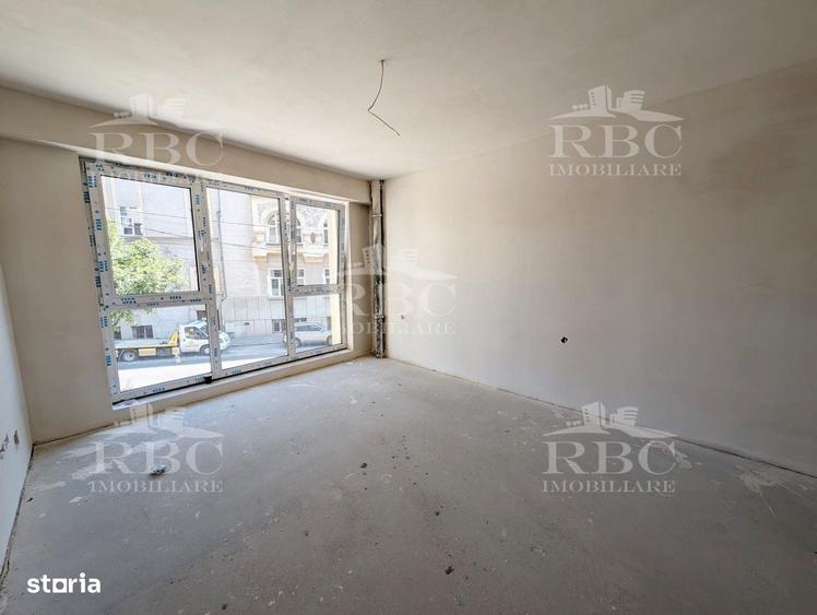 Apartament cu 4 camere în Central