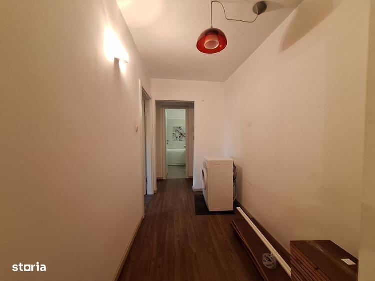 Apartament cu 3 camere decomandat în Dorobanților