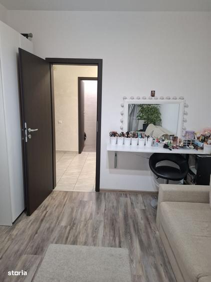 Apartament cu 3 camere decomandat în Rahova