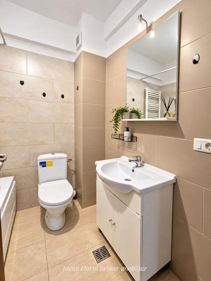 Apartament cu 2 camere decomandat în Cug