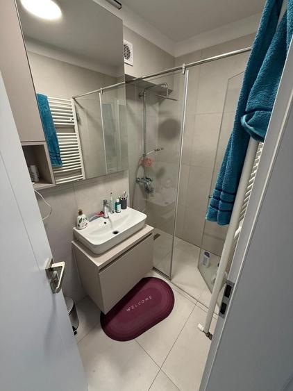 Apartament cu 4 camere decomandat, mobilat în Gheorghe Doja