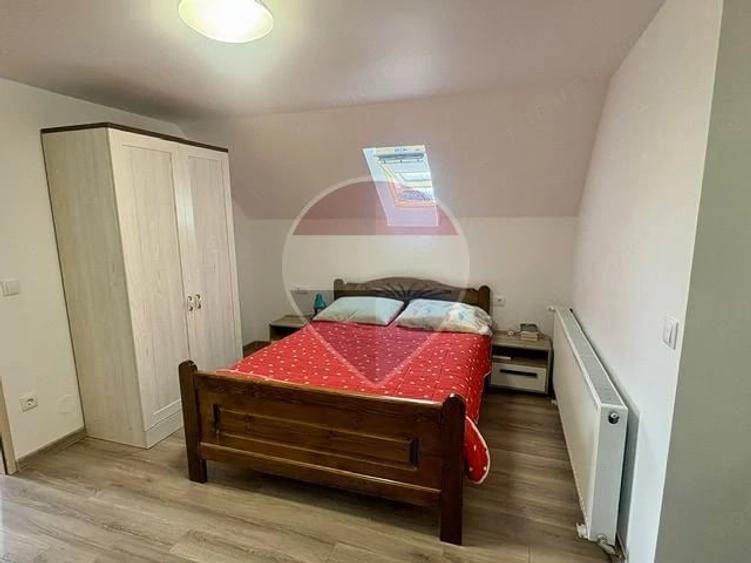 Casă cu 4 camere cu Teren 1123 Mp în Breb