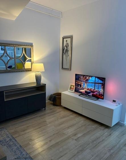 Apartament cu 2 camere semidecomandat, mobilat în Timpuri Noi