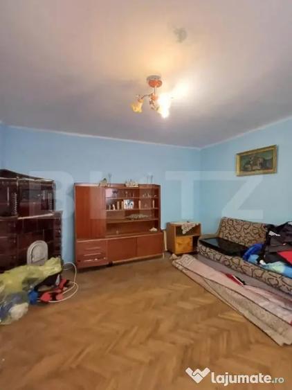 Casă cu 4 camere cu Teren 856 Mp în Turda