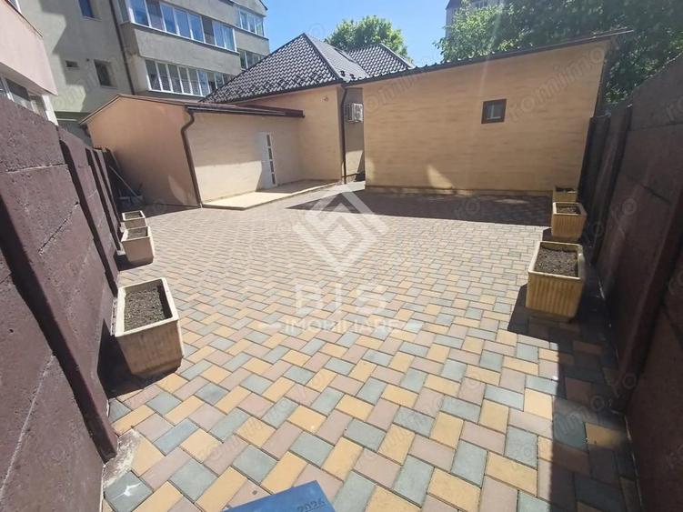 Spațiu comercial, de 235 mp, în Nord